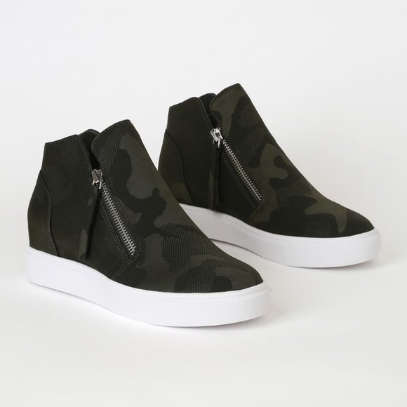 Steve Madden Shoes - Steve Madden Caliber Camo High Top Wedge Sneakers